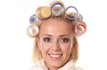 Jak pielęgnować włosy blond?